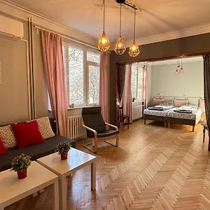 Your Space In Appartement